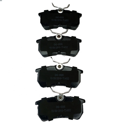 System hamulcowy OE 1107698 D886 CD8267 Automatyczne podkładki hamulcowe dla pojazdów Ford FOCUS/Volvo/FIESTA V