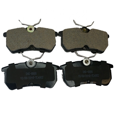 System hamulcowy OE 1107698 D886 CD8267 Automatyczne podkładki hamulcowe dla pojazdów Ford FOCUS/Volvo/FIESTA V